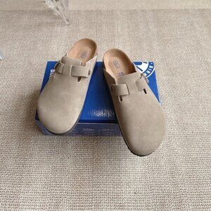 Birkenstock Boston taupe suede mule clogs